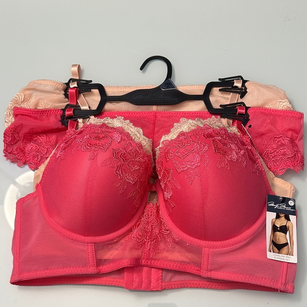 NWT Marilyn Monroe Long Line Bra and Thong Set